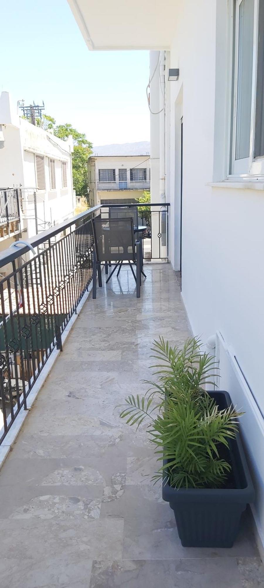 Apartment Satie